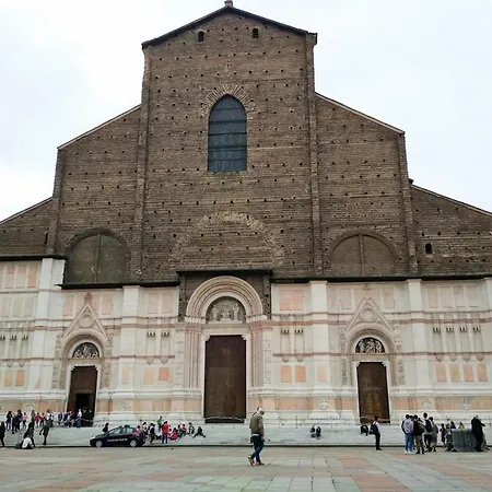 2Towers Holiday House_Centro Storico Di Bologna Exterior photo